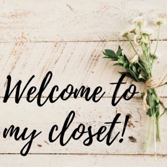 Simple Society l Juniors 11 l Flare Leg Jeans l Medium Wash l Raw Hem l EUC - Picture 2 of 13